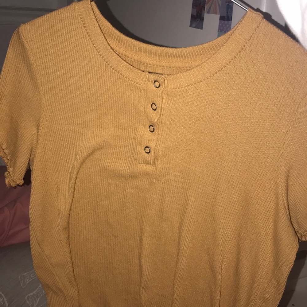 American Eagle top